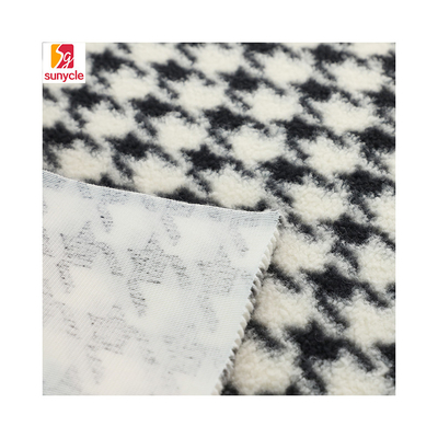 مطبوعة نسيج شيربا الصوف منقوشة 300gsm 150D للبطانيات